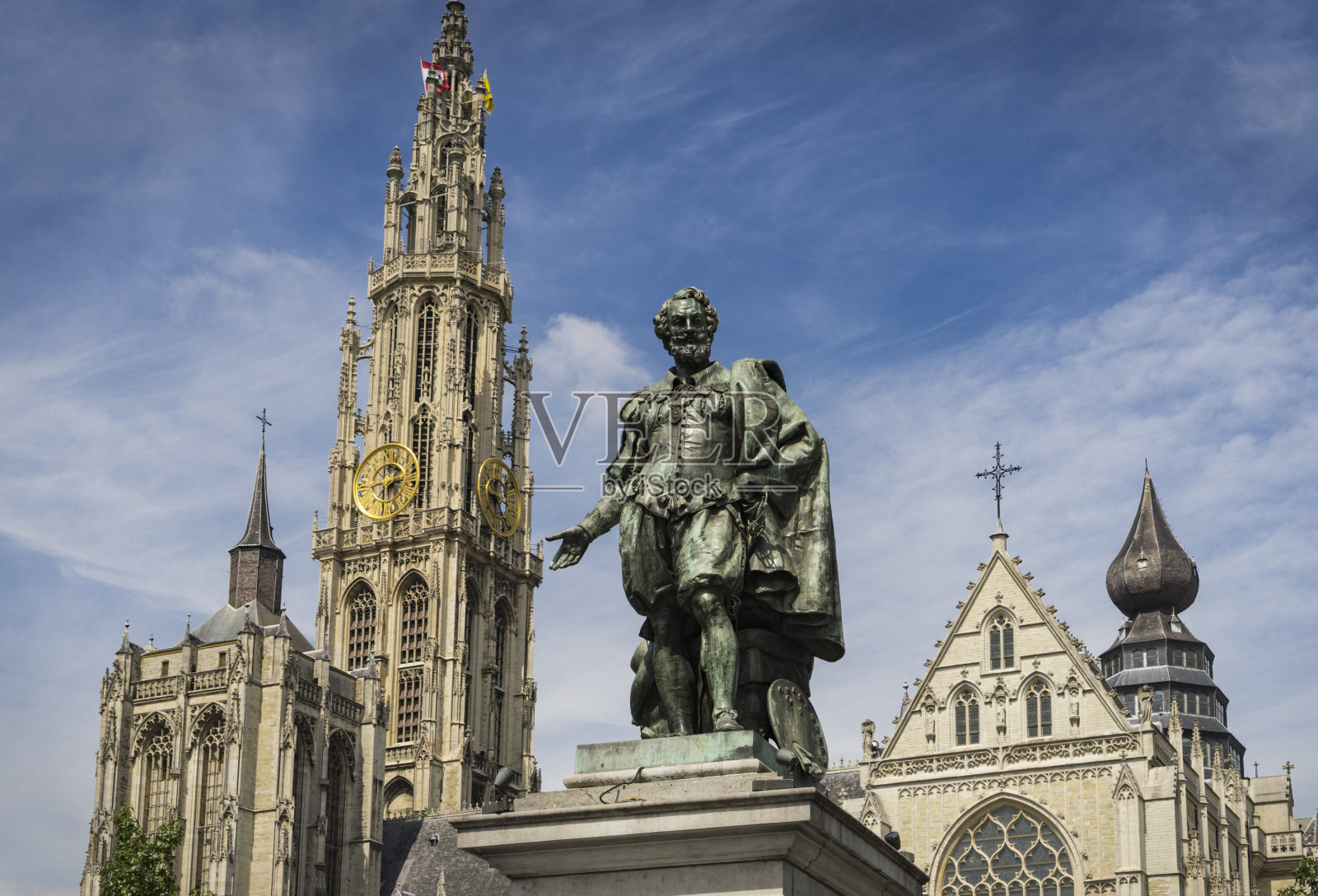 佛兰德画家鲁本斯的雕像。照片摄影图片