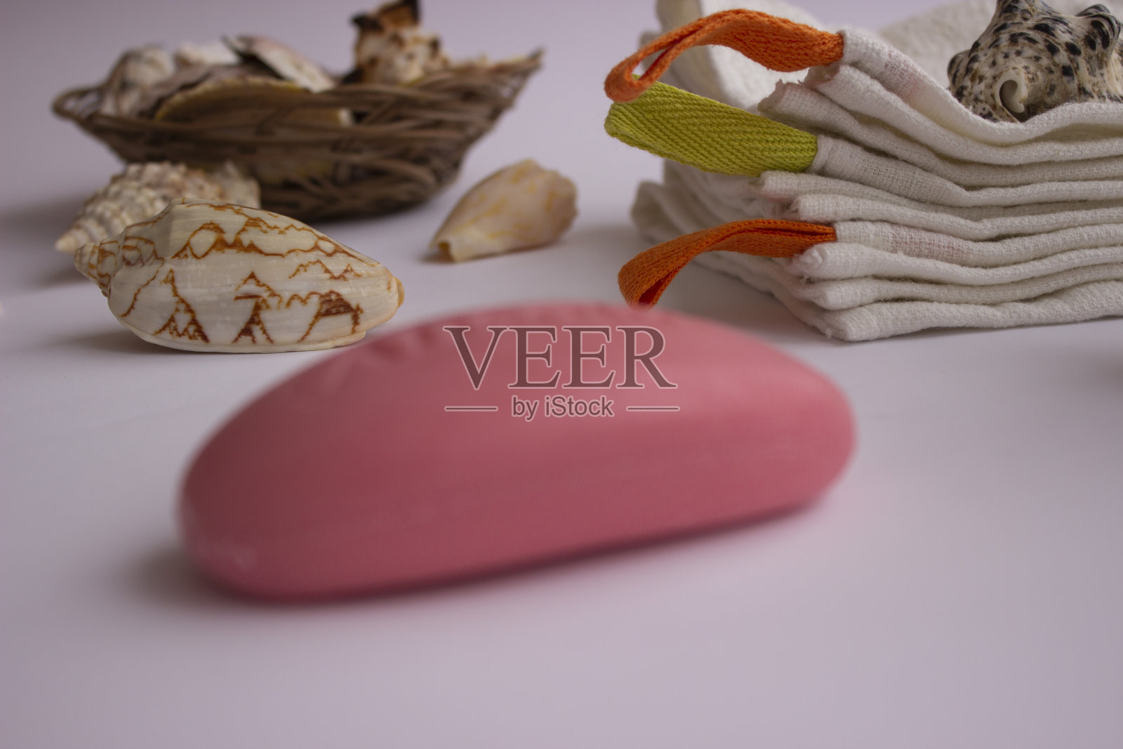 香皂粉红色。照片摄影图片