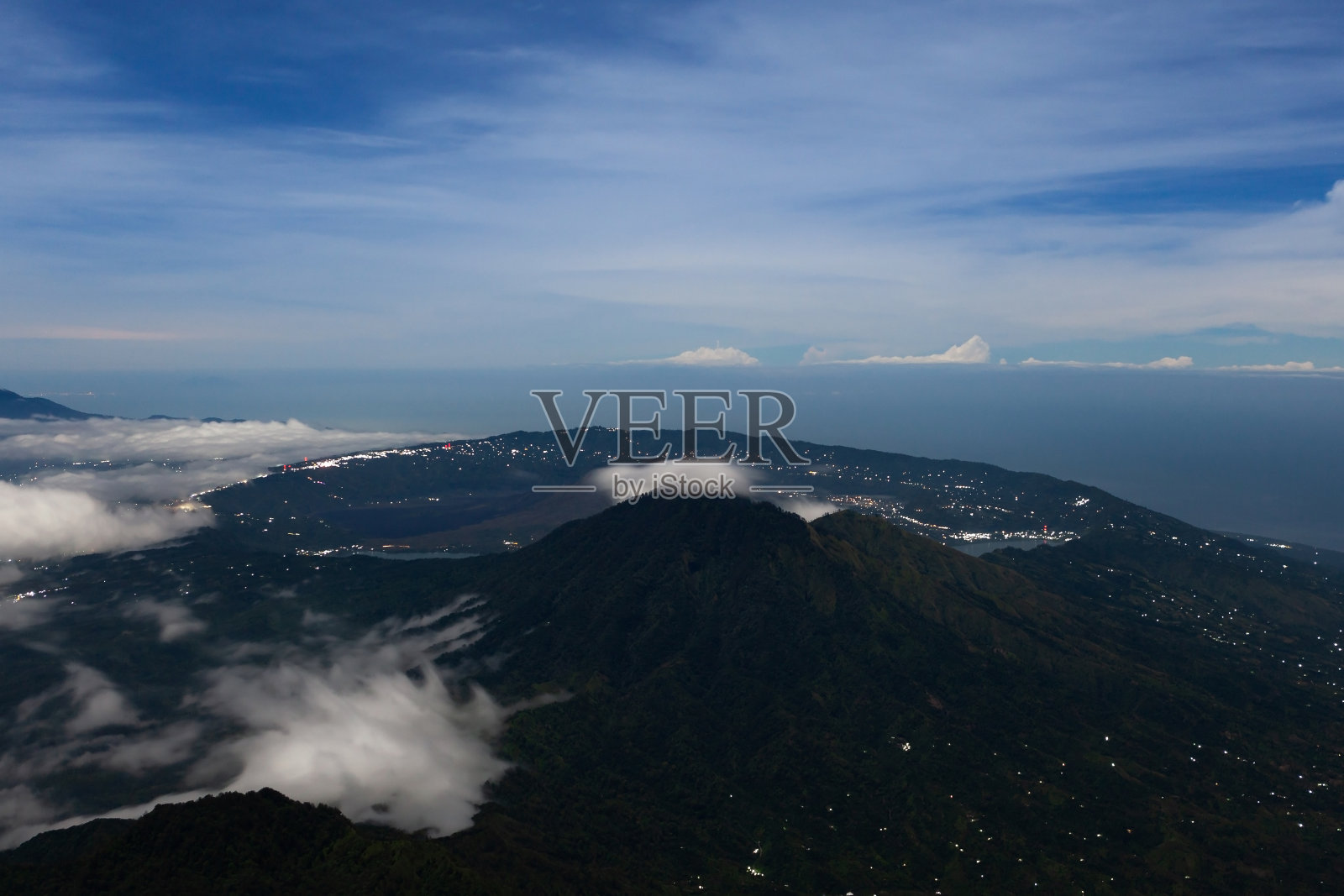 巴厘岛Batur卡尔德拉。照片摄影图片