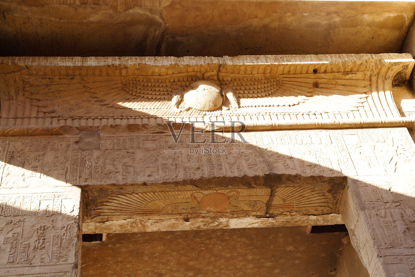 尼罗河畔孔翁波神庙照片摄影图片