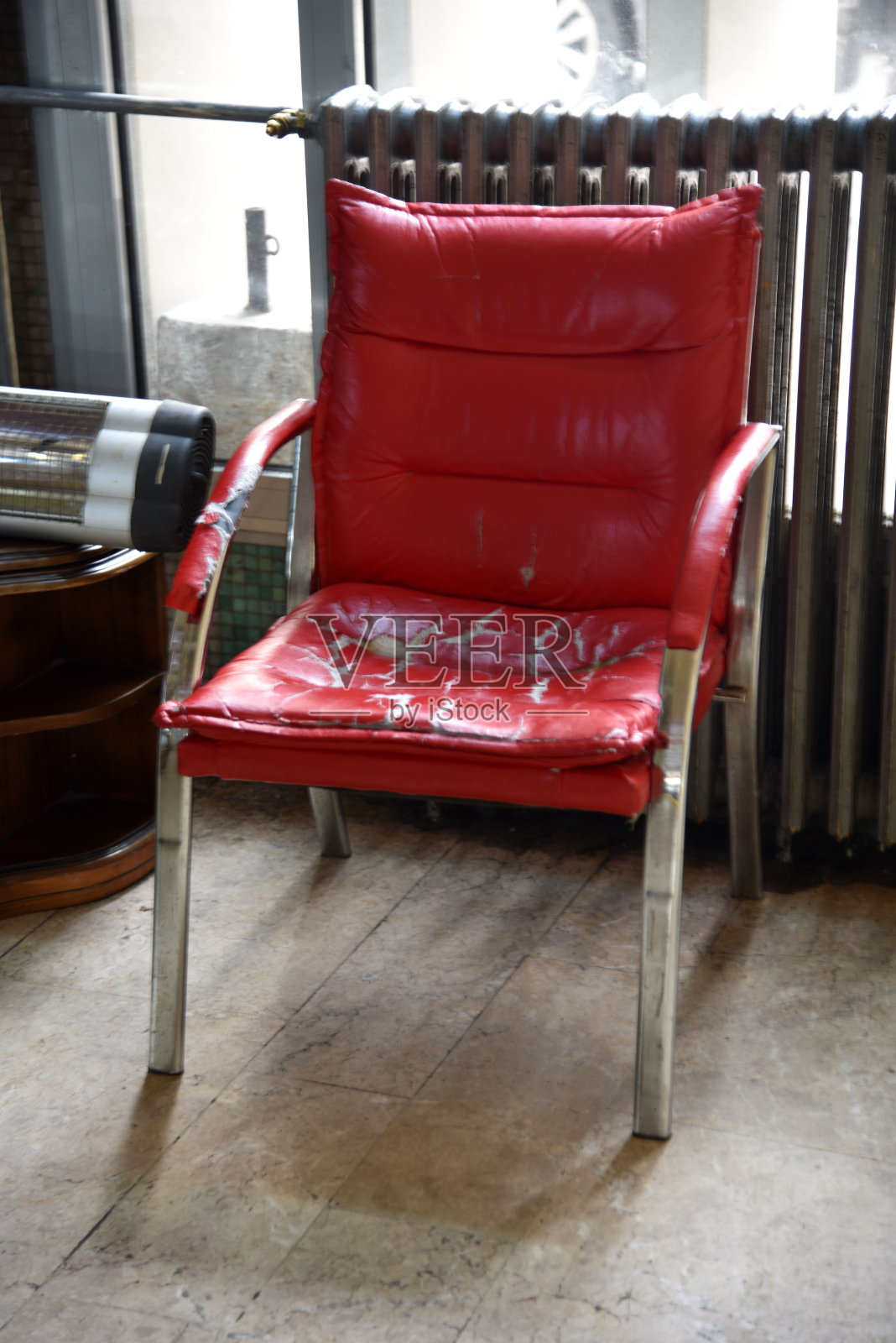 老式扶手椅复古石榴石照片摄影图片