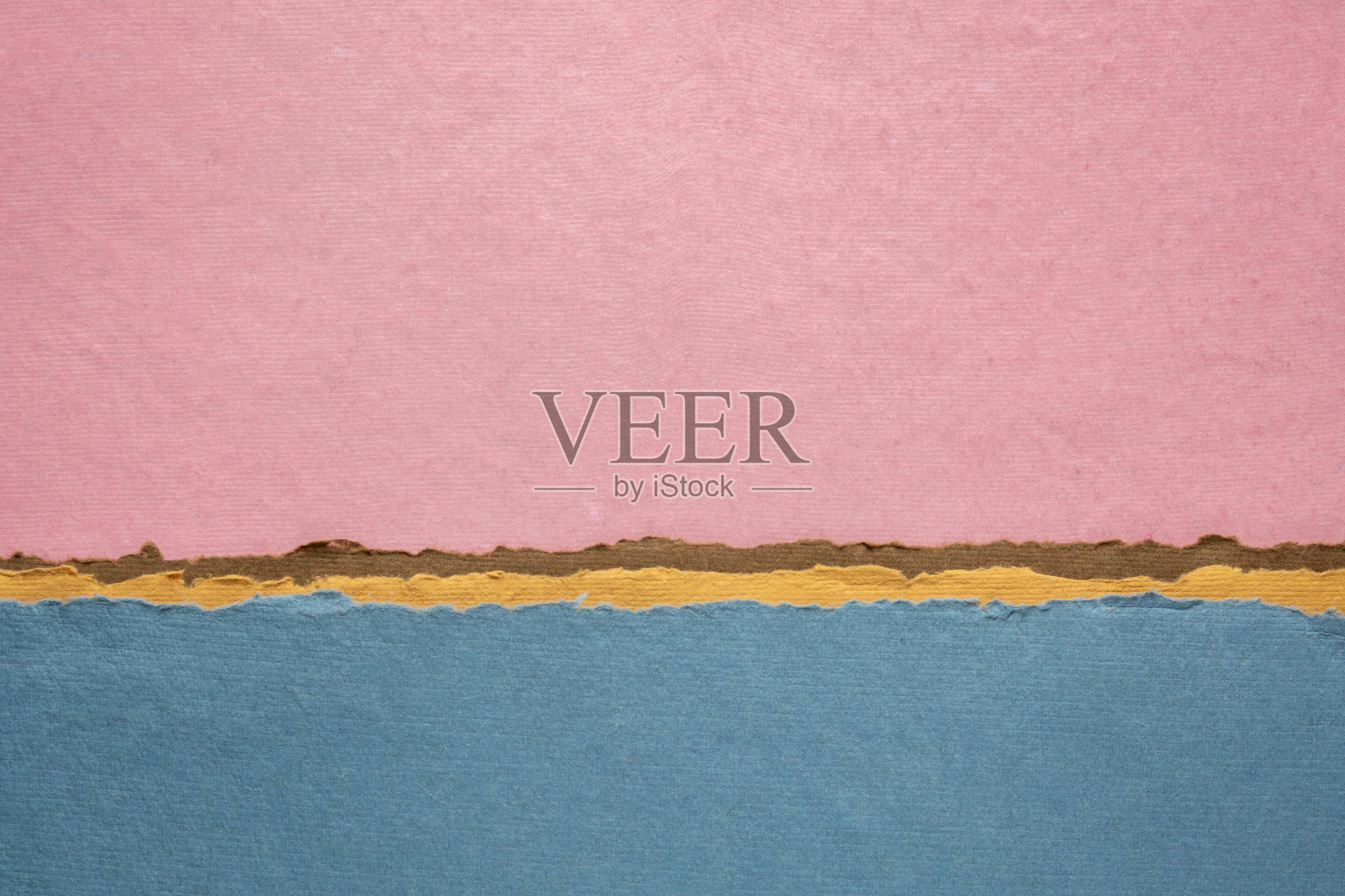 粉红色的日落抽象景观，用手工印度纸创造照片摄影图片