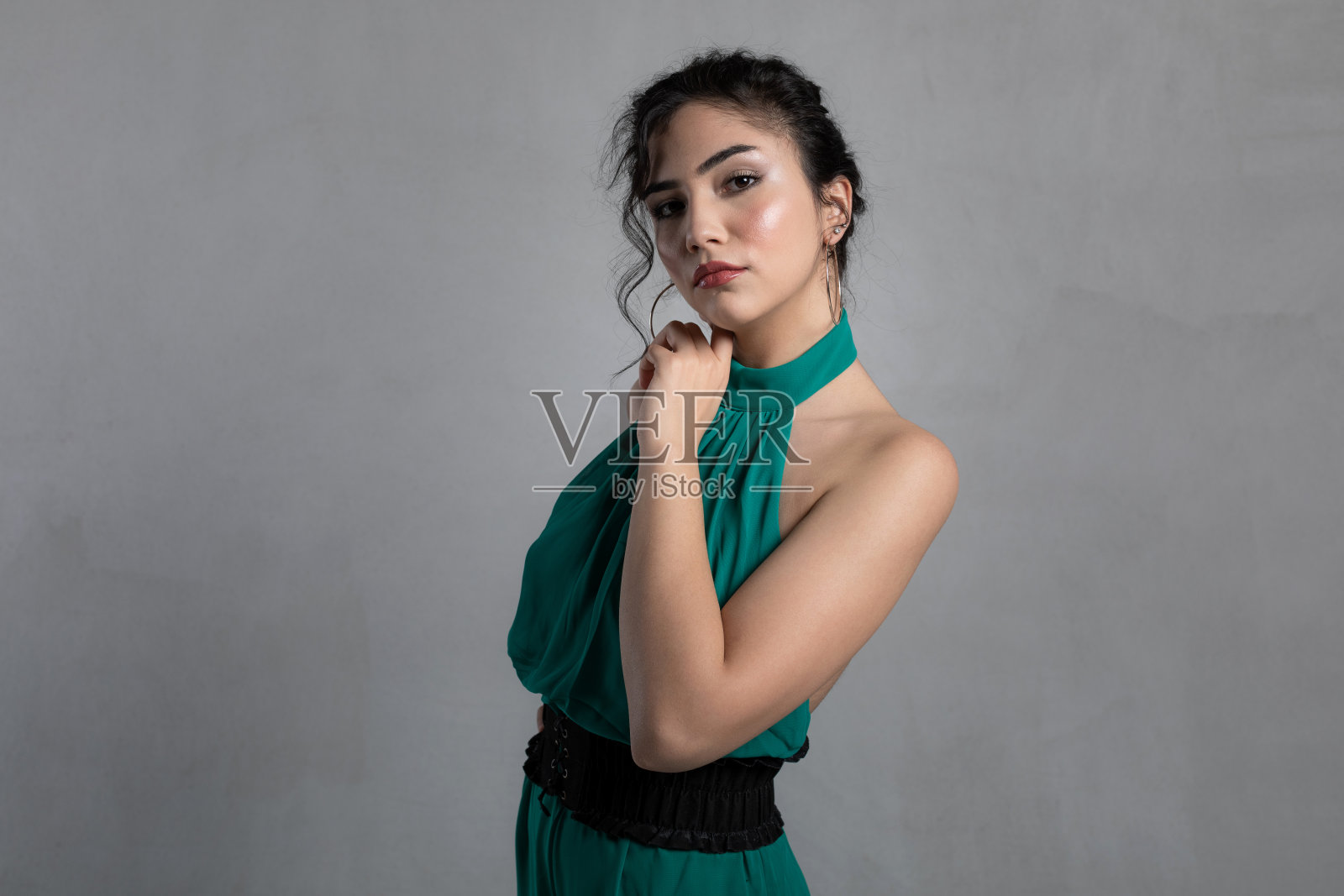 美丽优雅的少女照片摄影图片