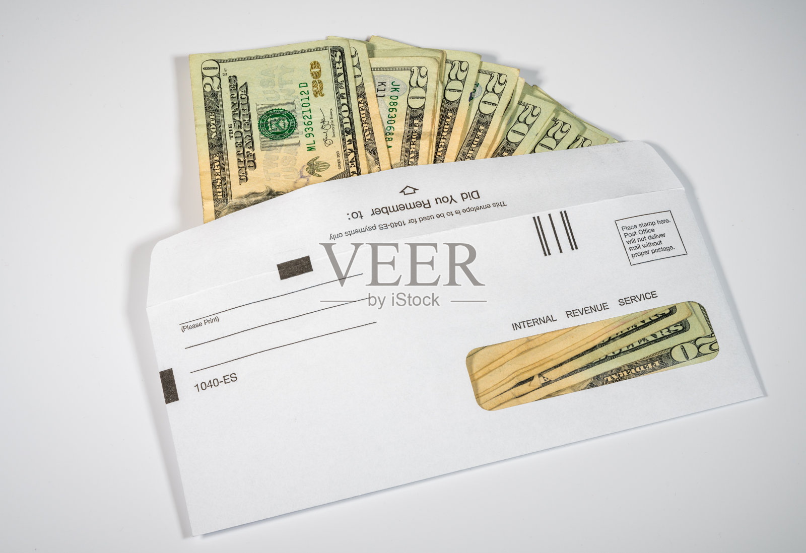 美国国税局用白色钞票支付的联邦刺激资金的说明照片摄影图片