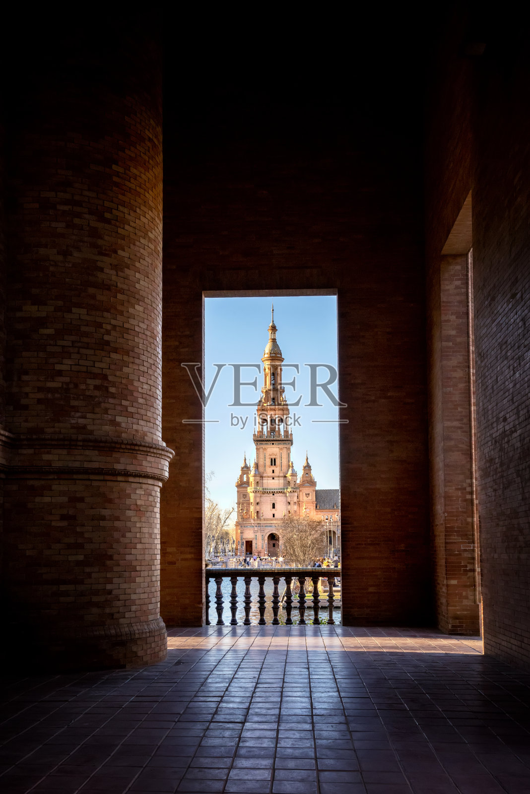 西班牙塞维利亚的西班牙广场(西班牙广场)照片摄影图片