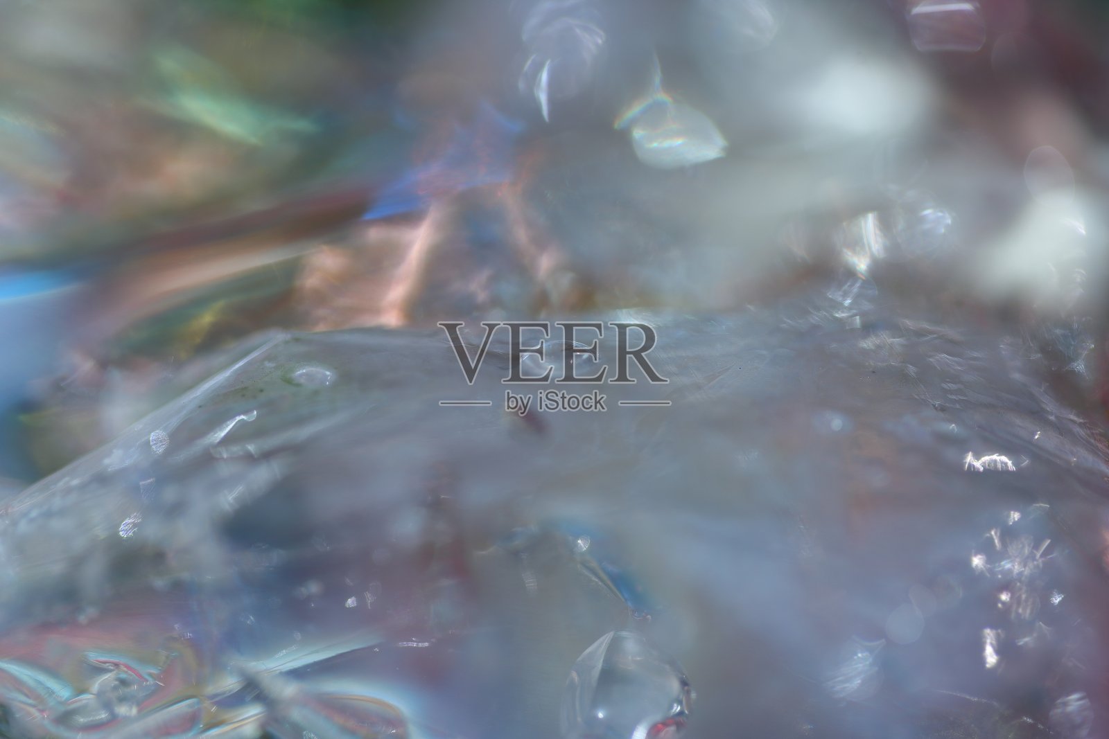 在冰灯下的瞬间照片摄影图片