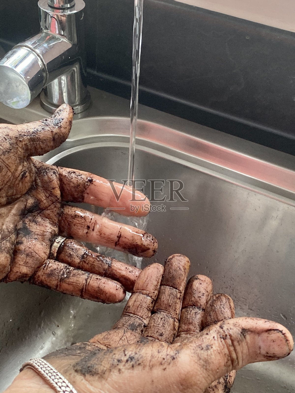 洗手照片摄影图片