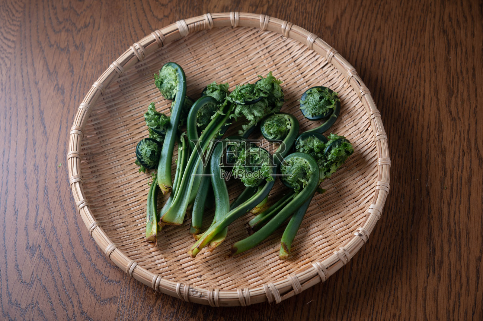 日本的天妇罗鸵鸟蕨照片摄影图片