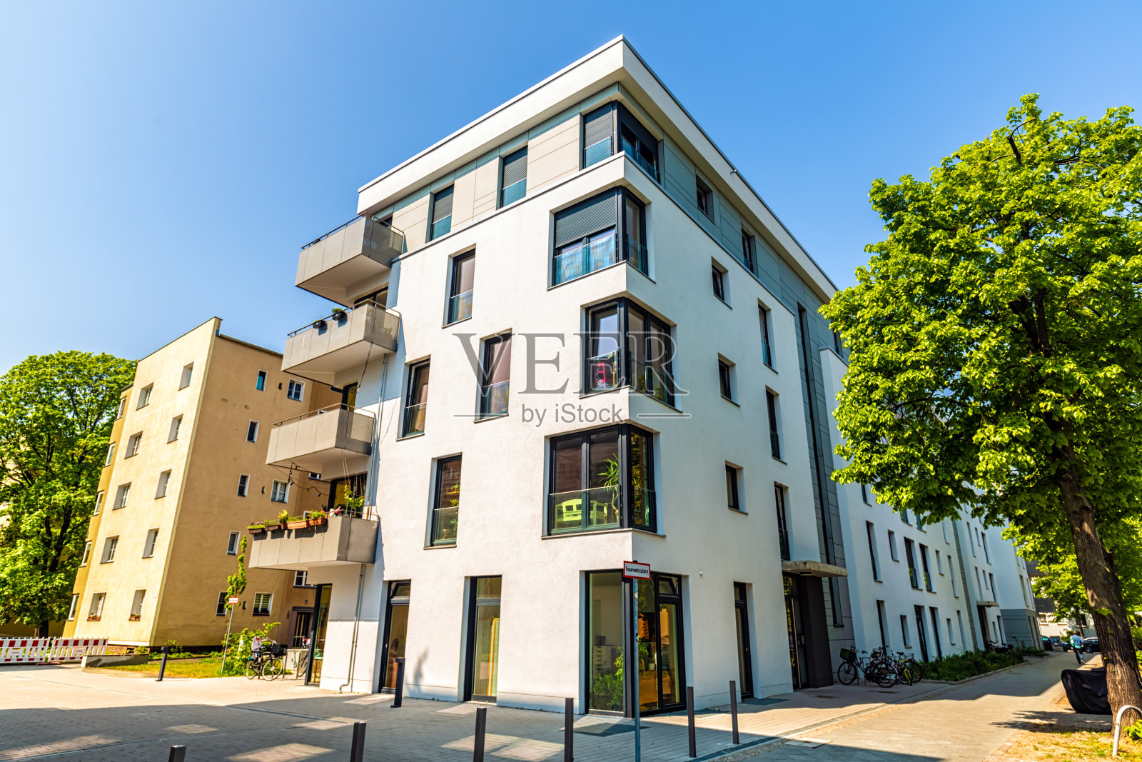 新的白色公寓照片摄影图片