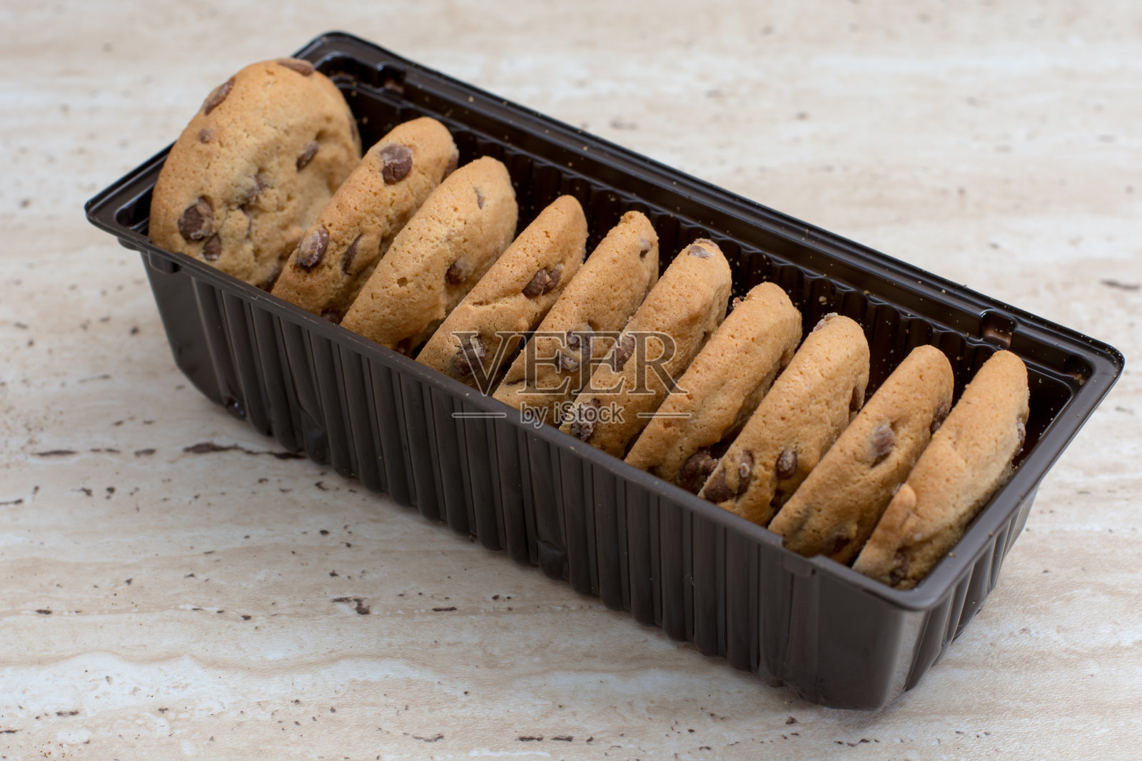 棕色饼干有巧克力部分的饼干照片摄影图片