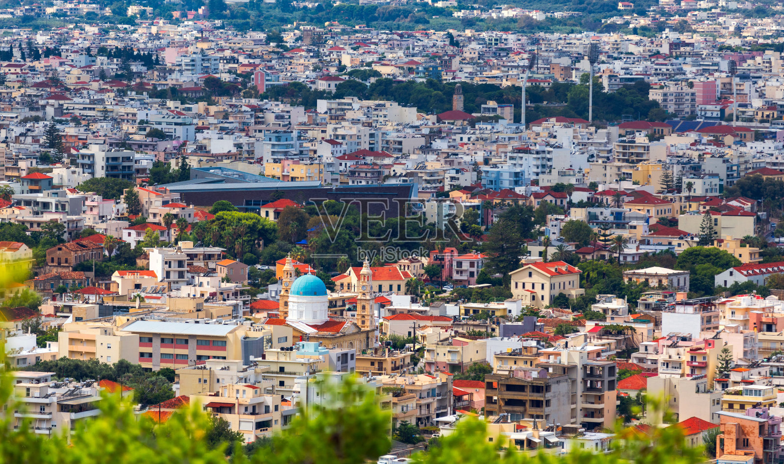 希腊克里特岛的古威尼斯查尼亚港，有渔船和游艇。有关,克里特岛,希腊。查尼亚是克里特岛的第二大城市，也是查尼亚地区的首都。照片摄影图片
