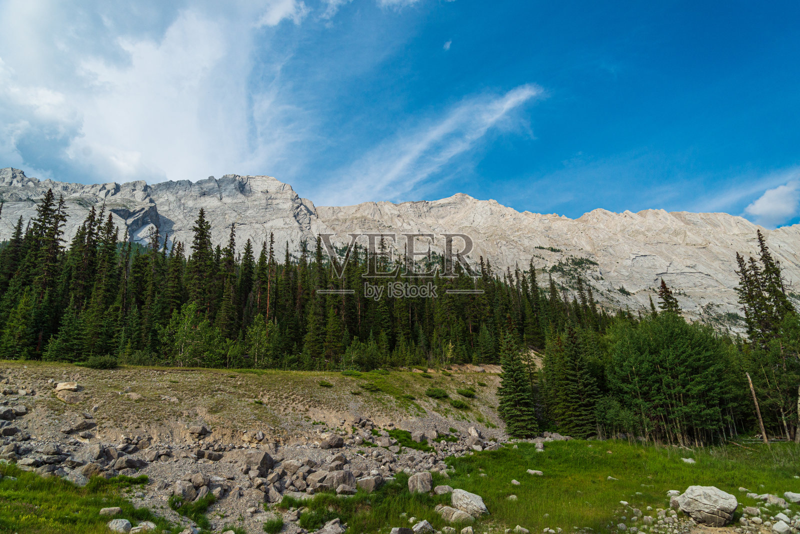 加拿大贾斯珀的药湖照片摄影图片