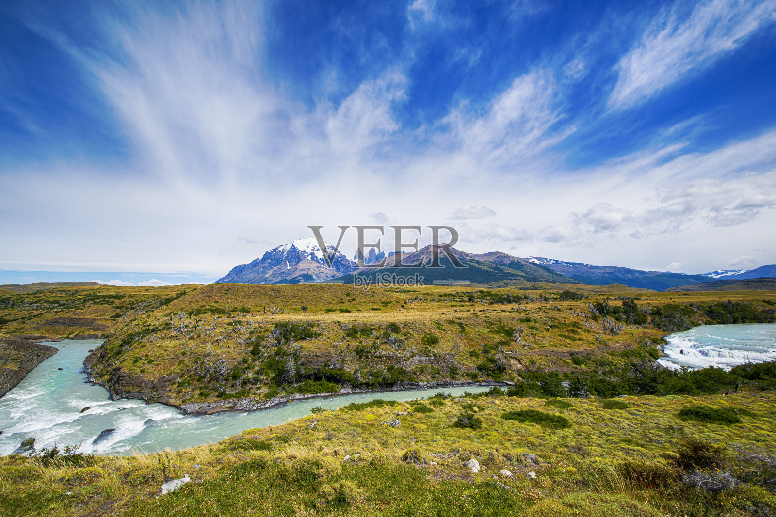 托雷斯德尔潘恩国家公园全景，巴塔哥尼亚，智利照片摄影图片
