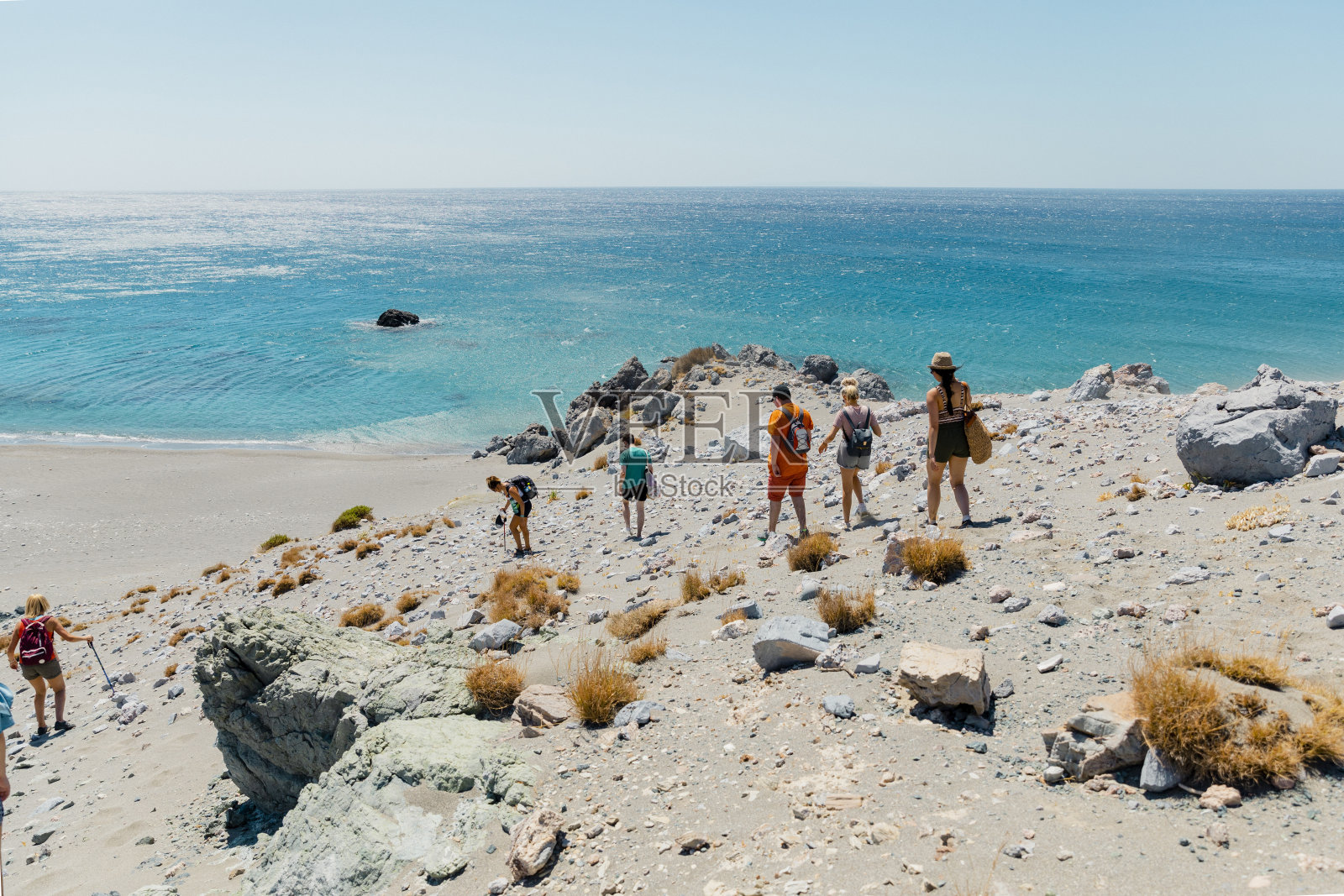 小心岩石照片摄影图片