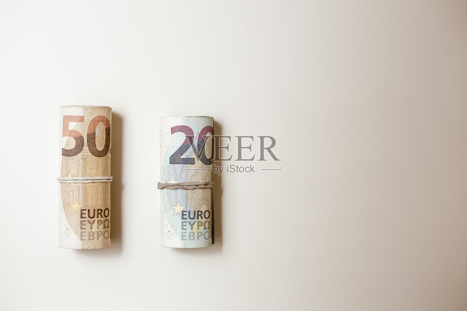 纸币卷照片摄影图片