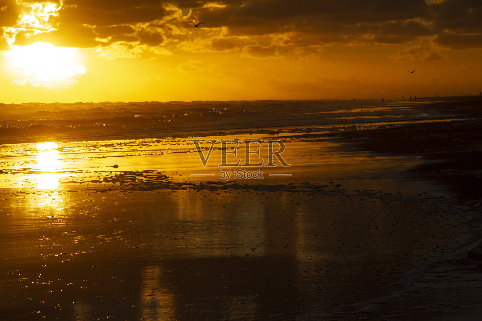 日落海滩场景照片摄影图片