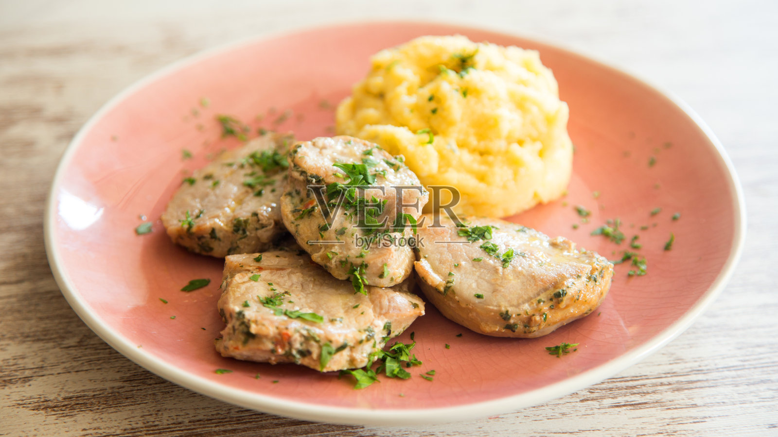 烤猪腩肉照片摄影图片