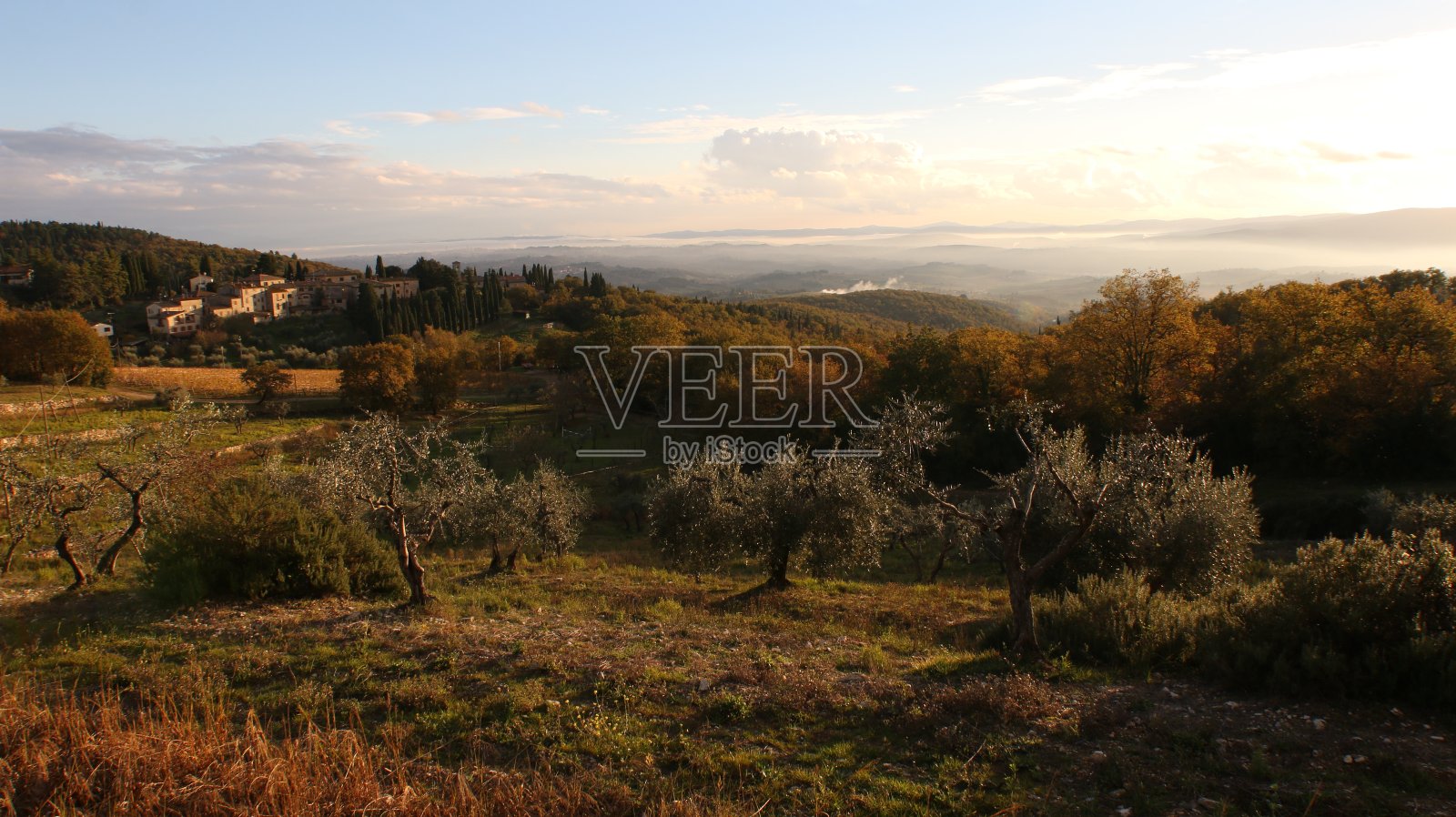 托斯卡纳的丘陵照片摄影图片