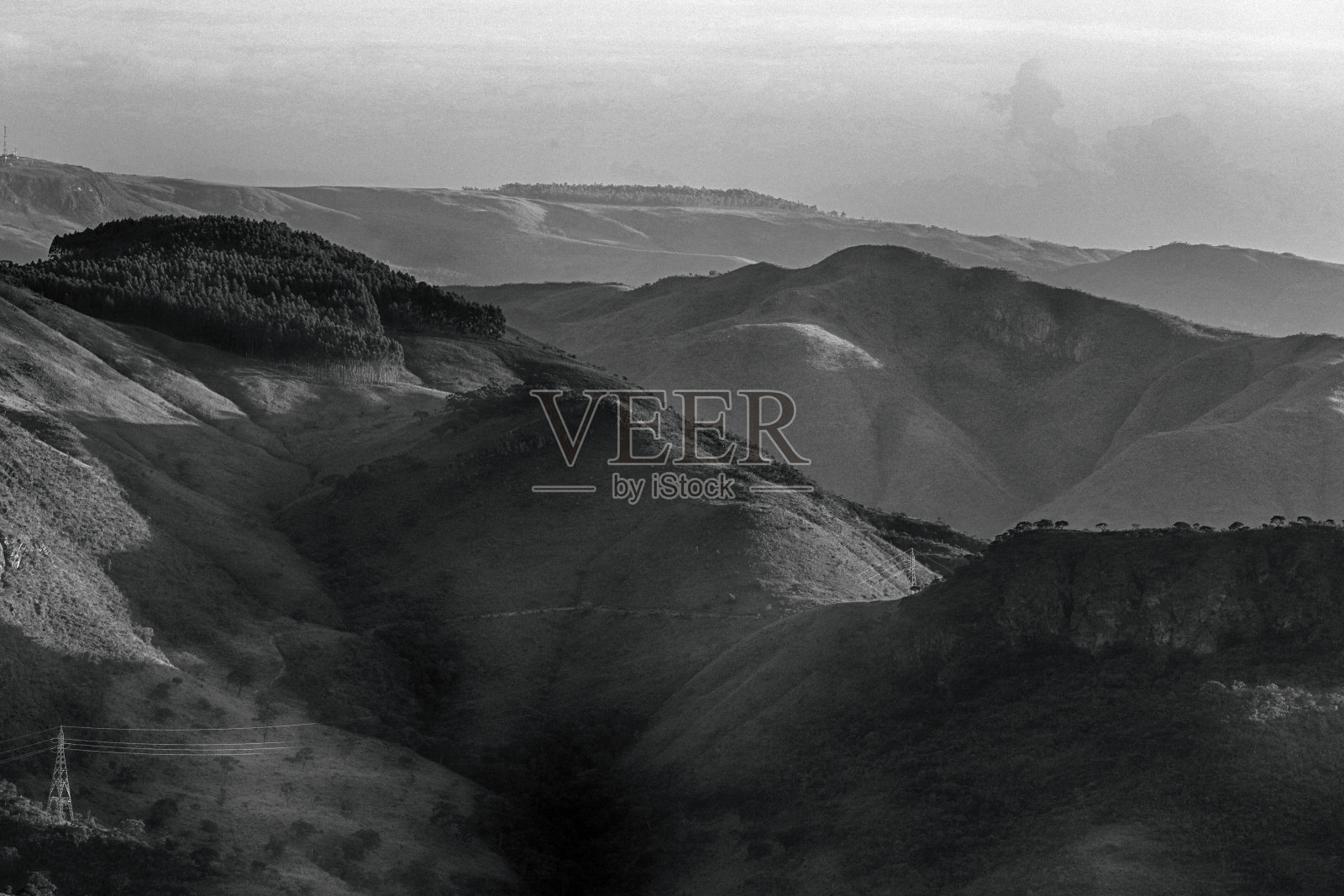 黄昏时分的山脉和自然景观照片摄影图片