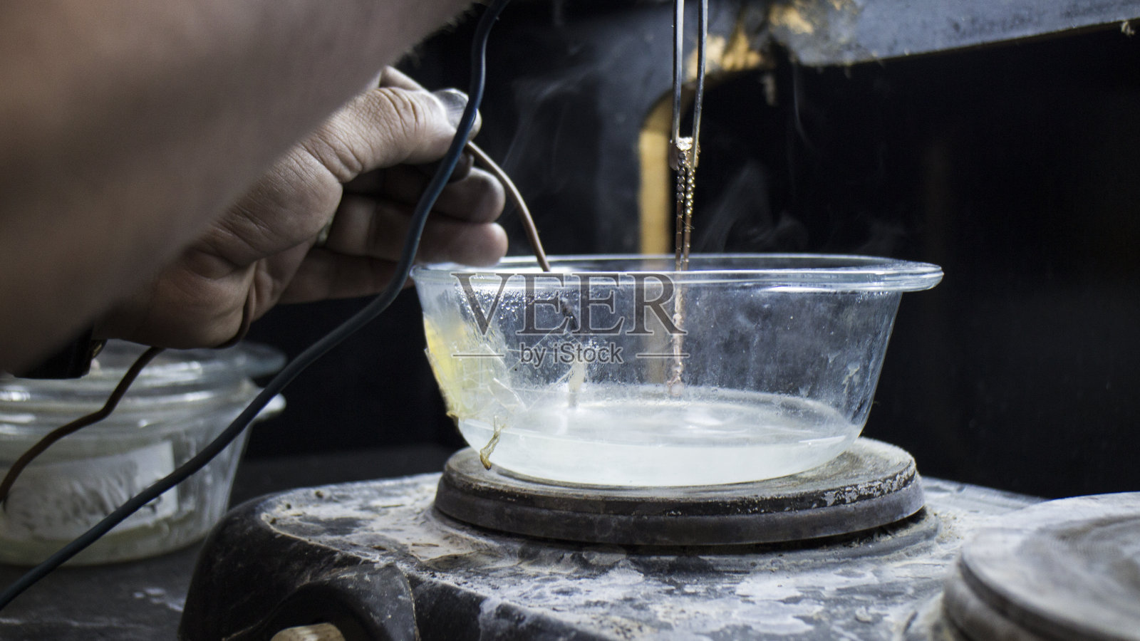 珠宝维修店照片摄影图片