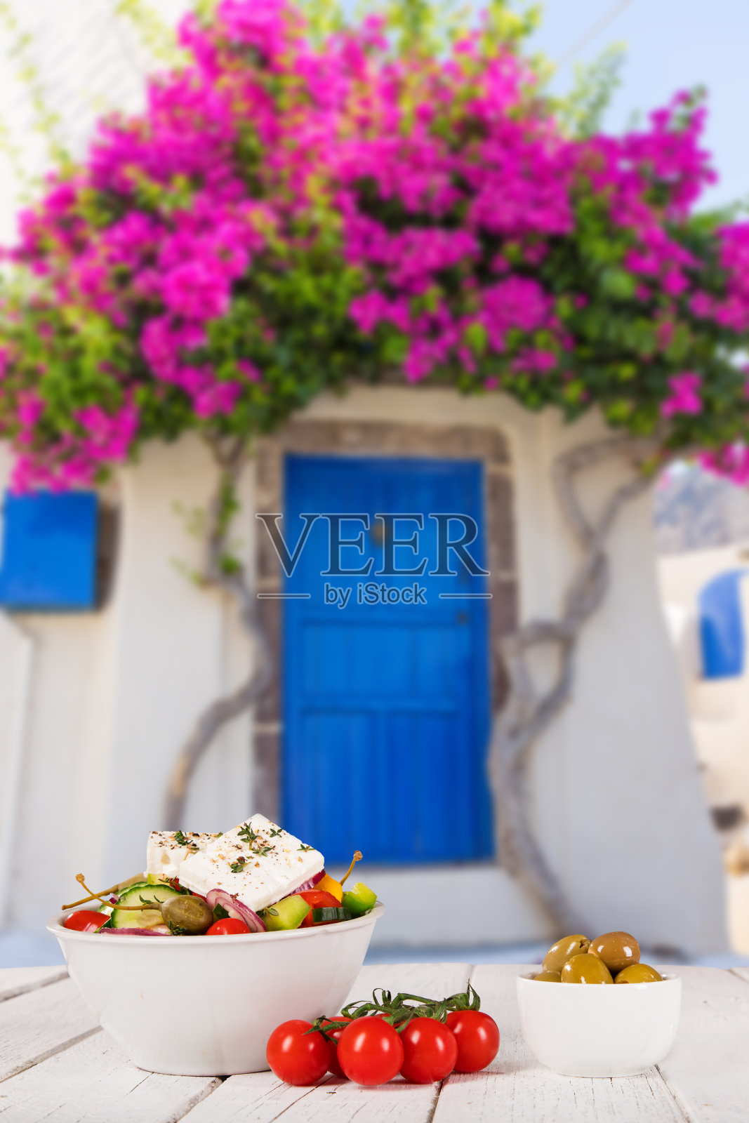 希腊食品背景。传统的希腊菜。照片摄影图片