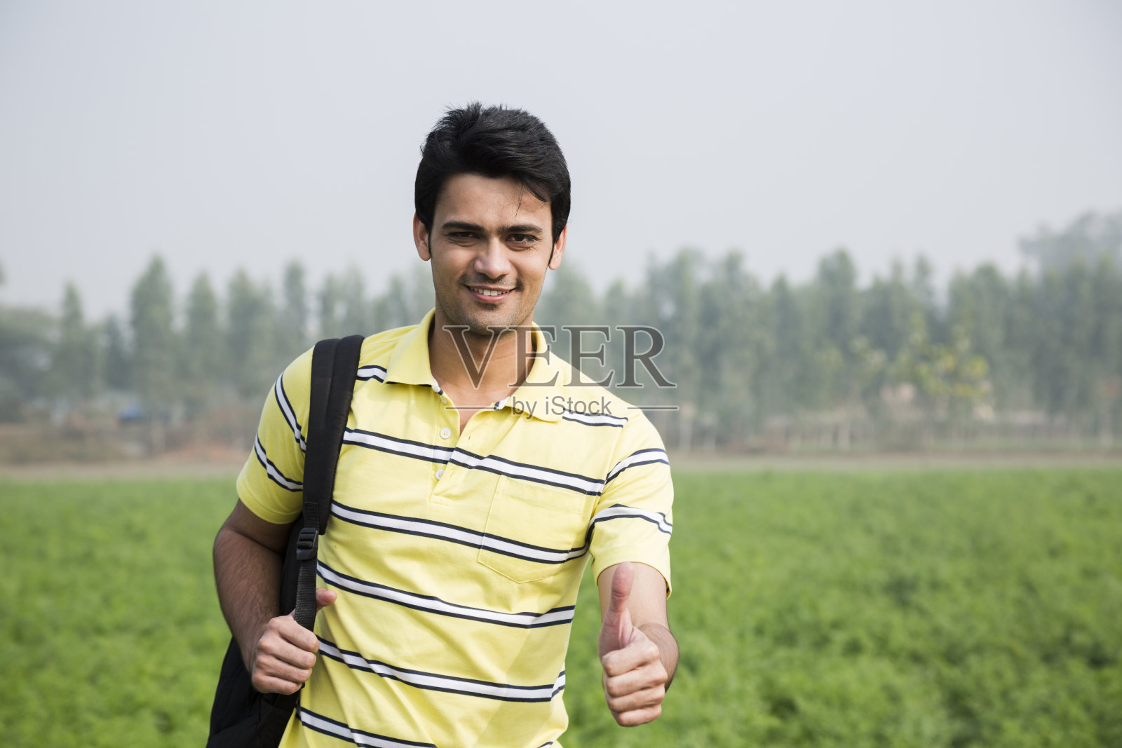 印度青年男子-股票照片照片摄影图片