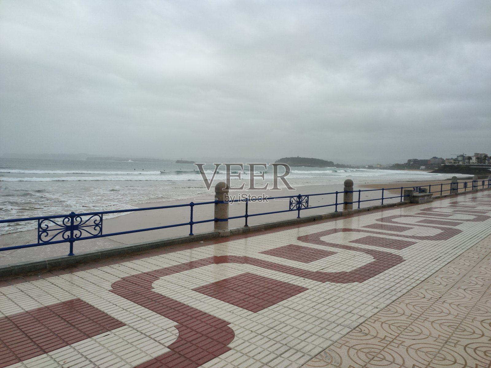 撒丁罗的桑坦德海滩景色照片摄影图片