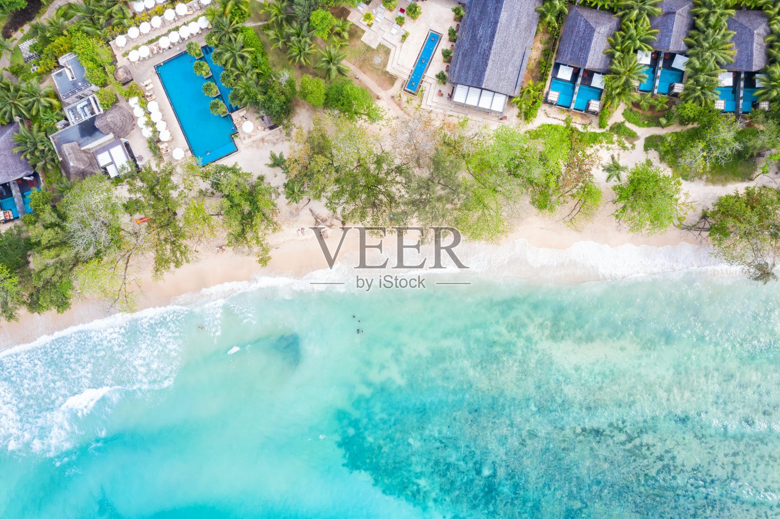 塞舌尔海滩马埃岛豪华度假游泳池海象征性照片无人机查看航拍照片摄影图片