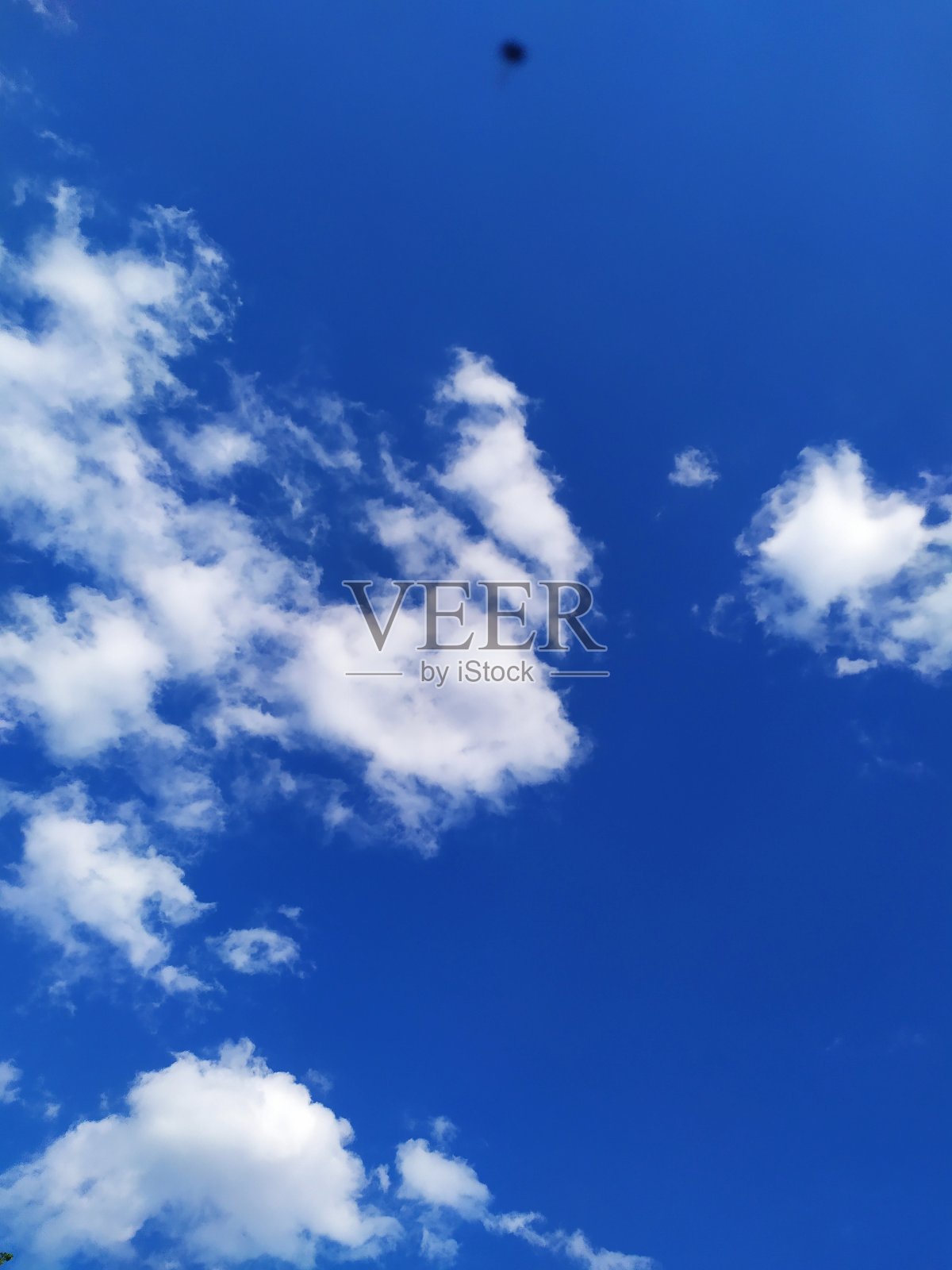 蓝色的天空照片摄影图片