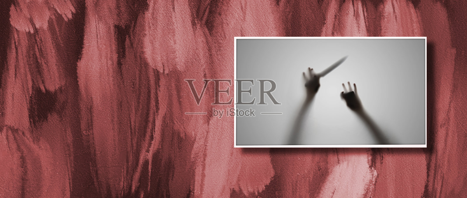 抽象的数字屏幕带有恐怖电影、黑夜的概念照片摄影图片