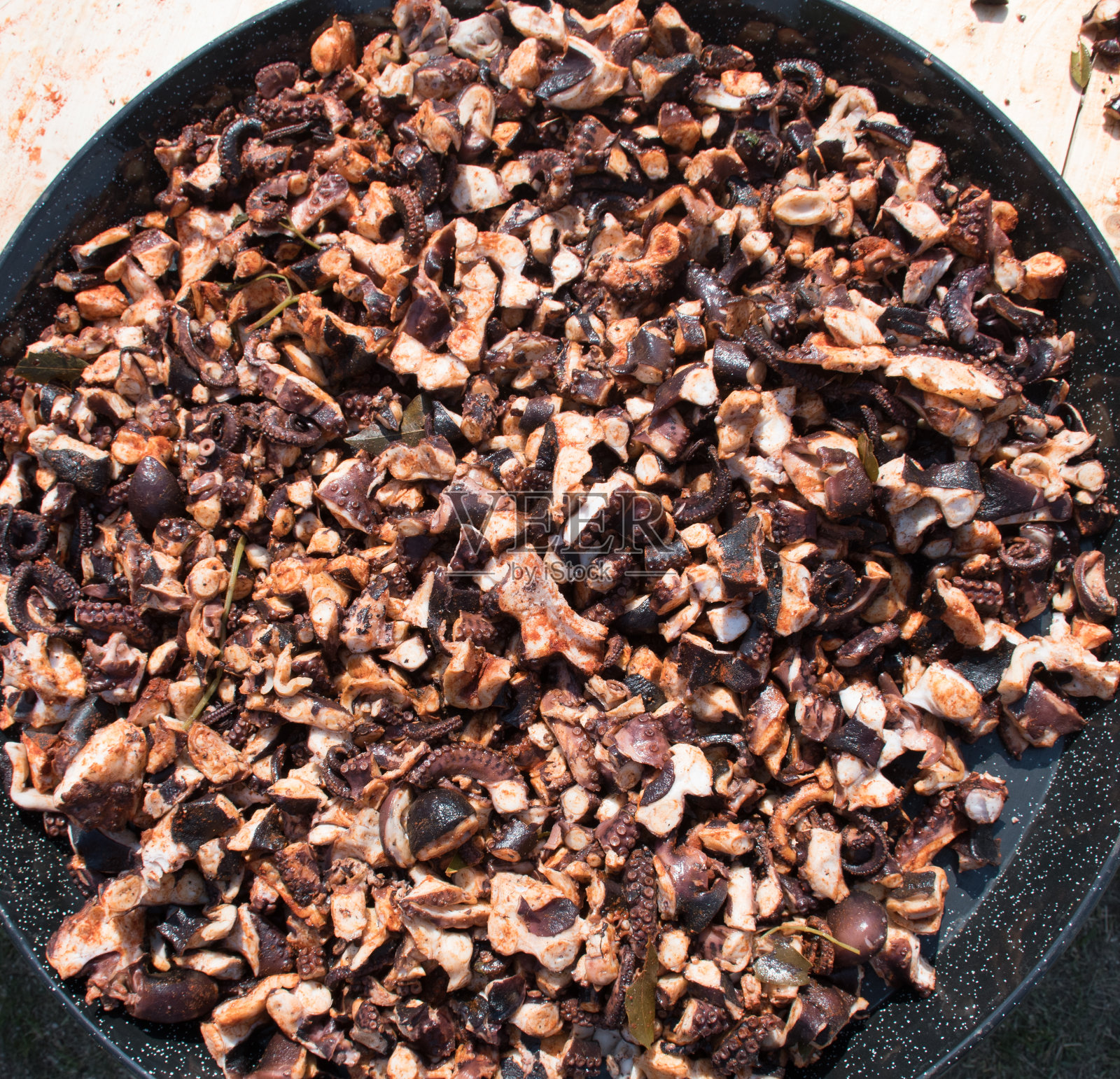 章鱼小碎咬，街头美食节。海鲜节。照片摄影图片