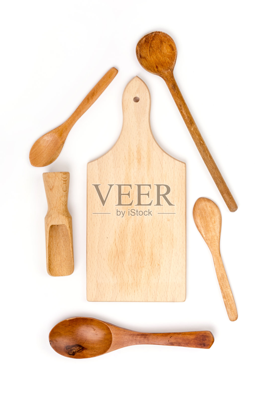 厨房的木器平铺在白色的背景上照片摄影图片