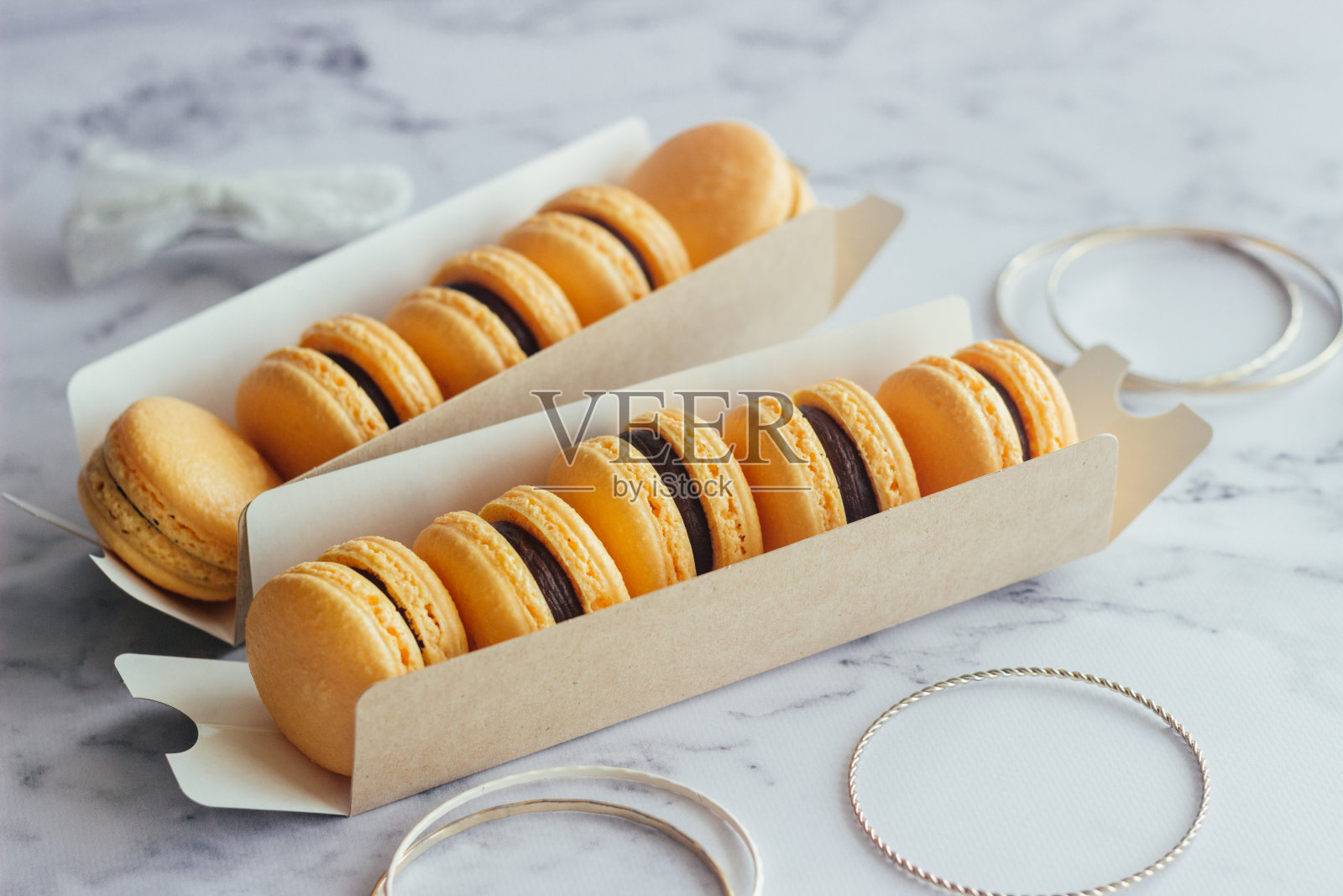 蛋白杏仁饼干。美味的法国甜点照片摄影图片