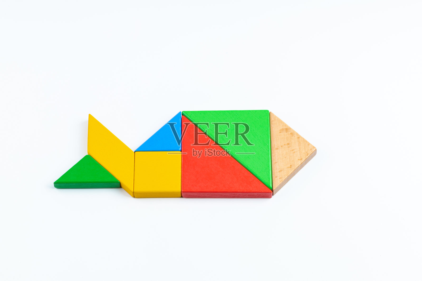 七巧板的鱼照片摄影图片