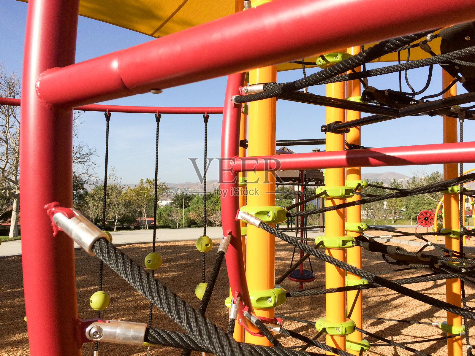 操场设备遮阳和绳索照片摄影图片