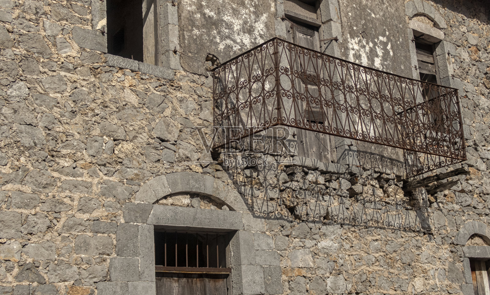 希腊伯罗奔尼撒半岛周围风景如画。照片摄影图片