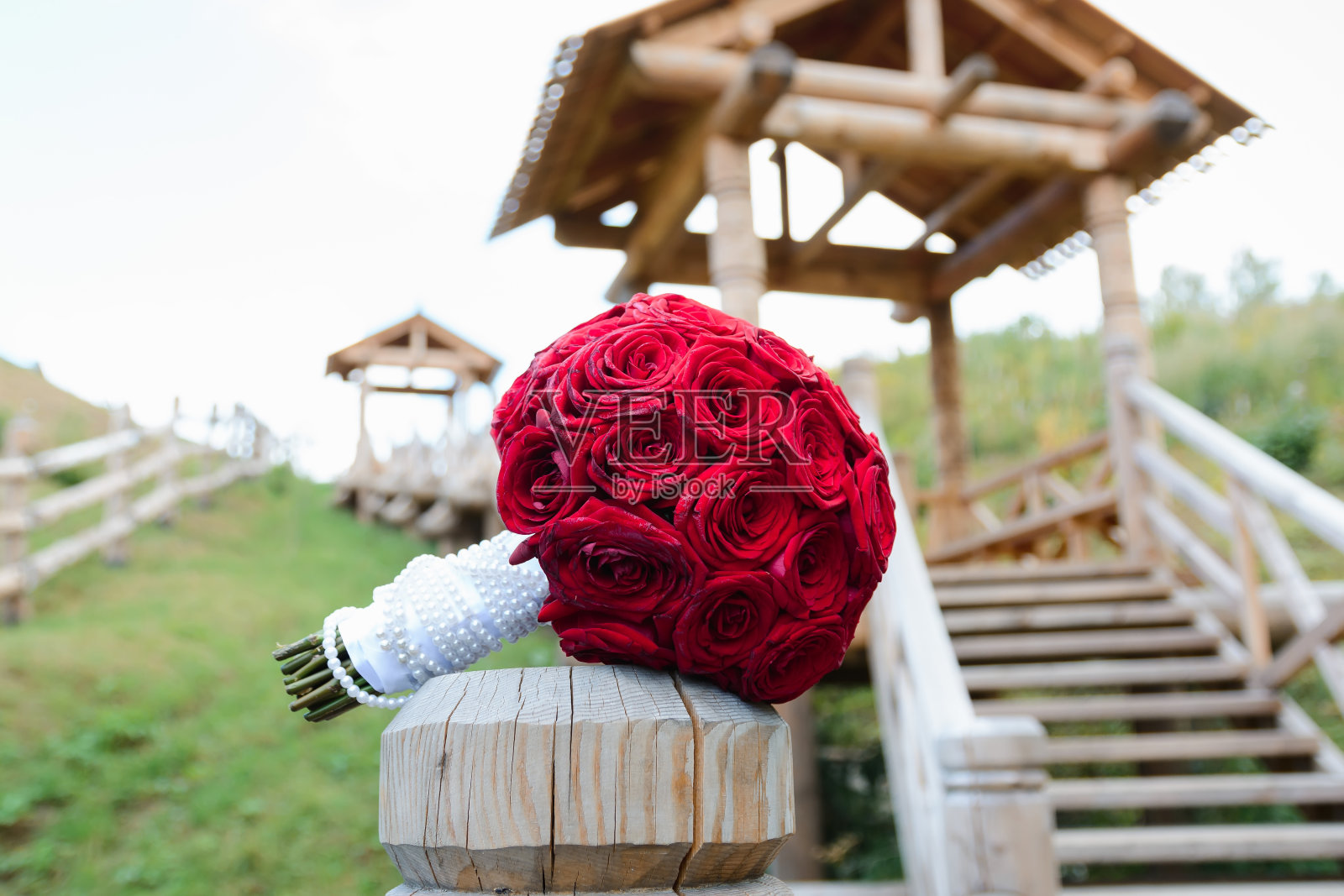 婚礼上盛开的鲜花照片摄影图片