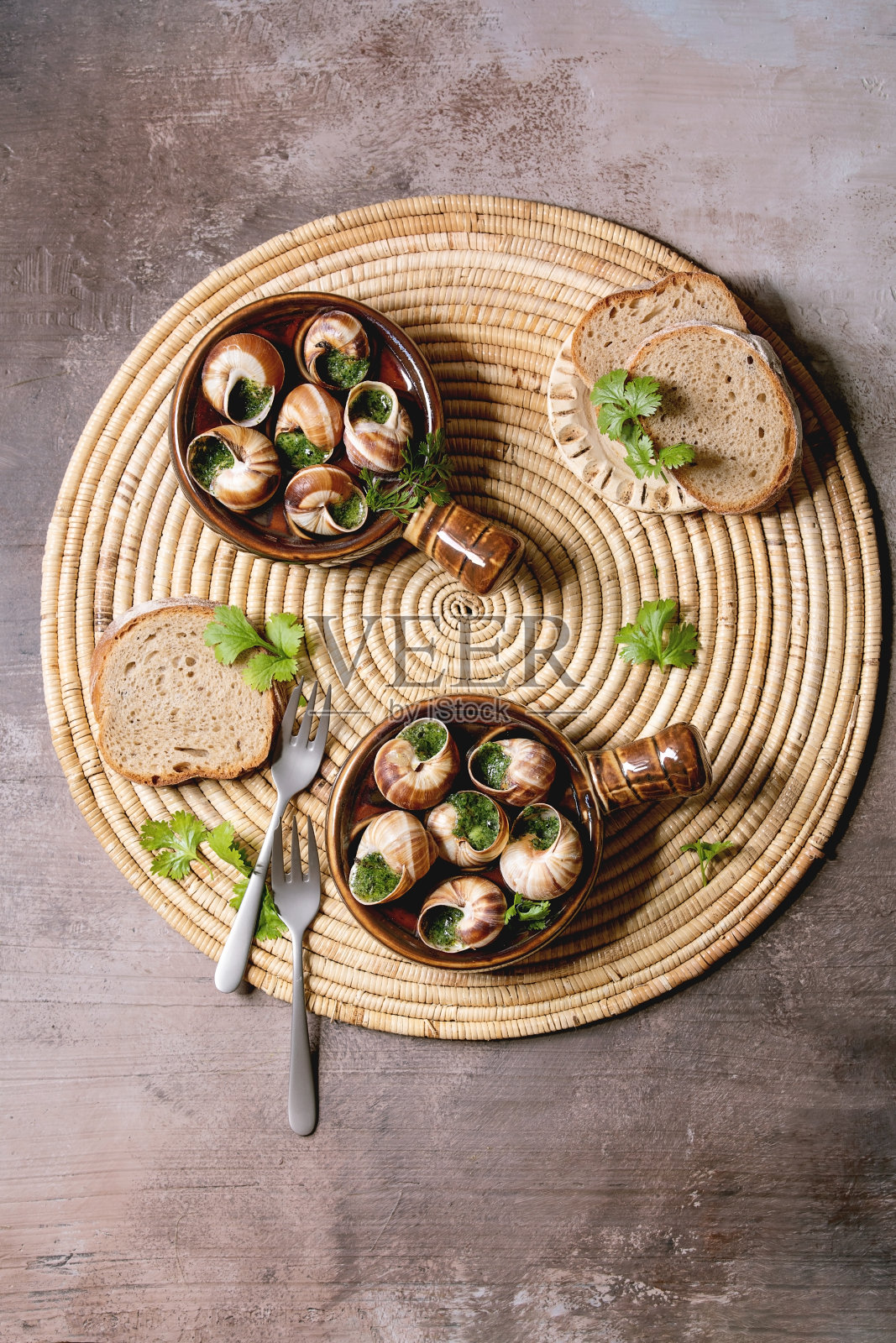 勃艮第的蜗牛照片摄影图片