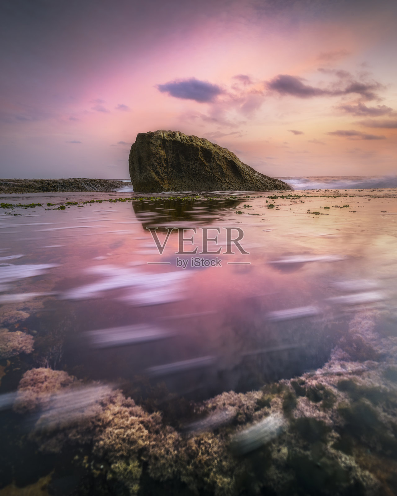 日落时分的邦迪海滩照片摄影图片