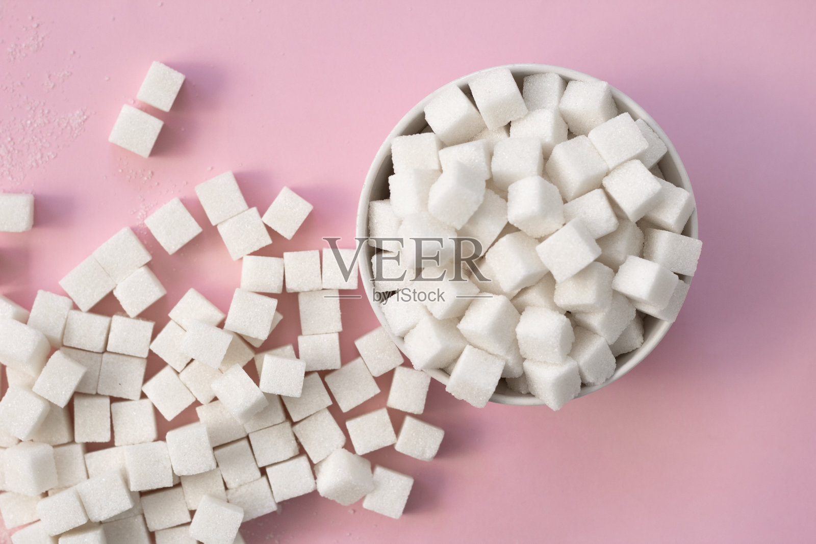 粉底上放白糖照片摄影图片
