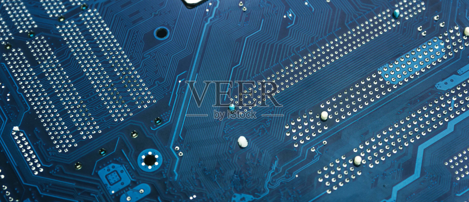 现代印刷电路板、电子电路板、纺织物。背景旗帜。Elactronoc盘子。照片摄影图片