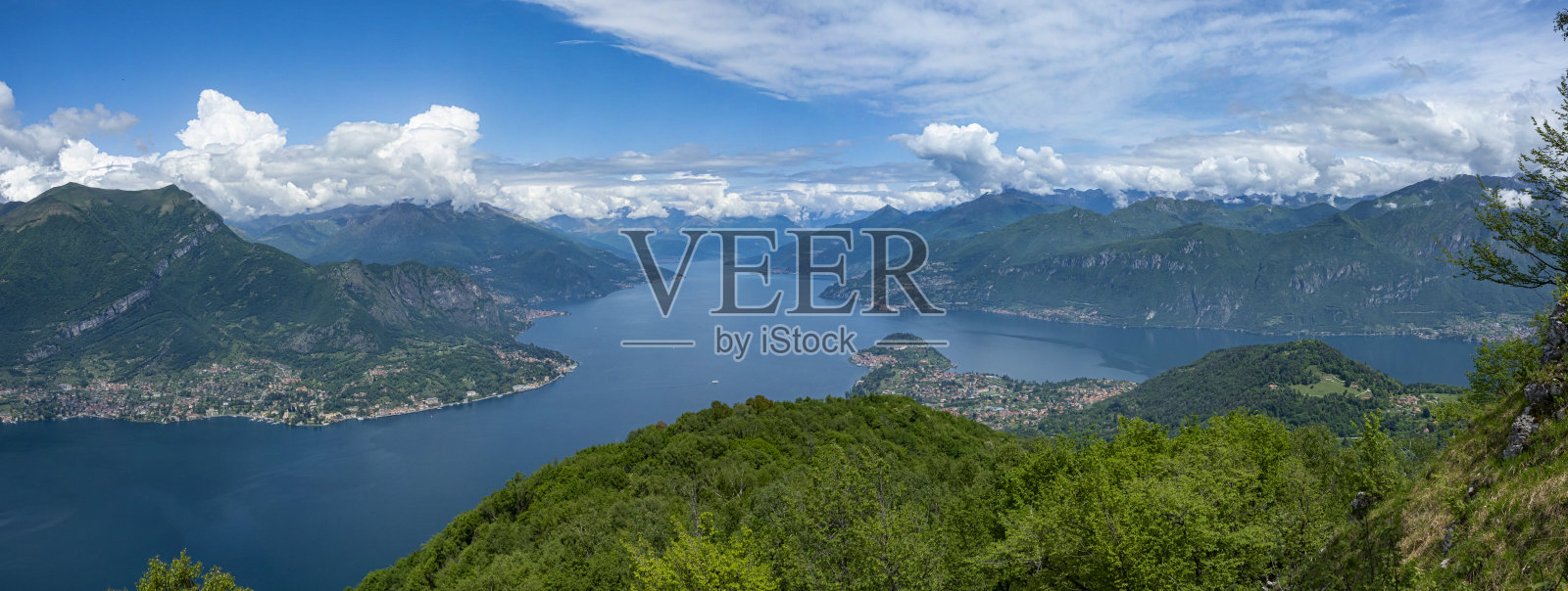 来自努沃洛内山的科莫湖景观照片摄影图片