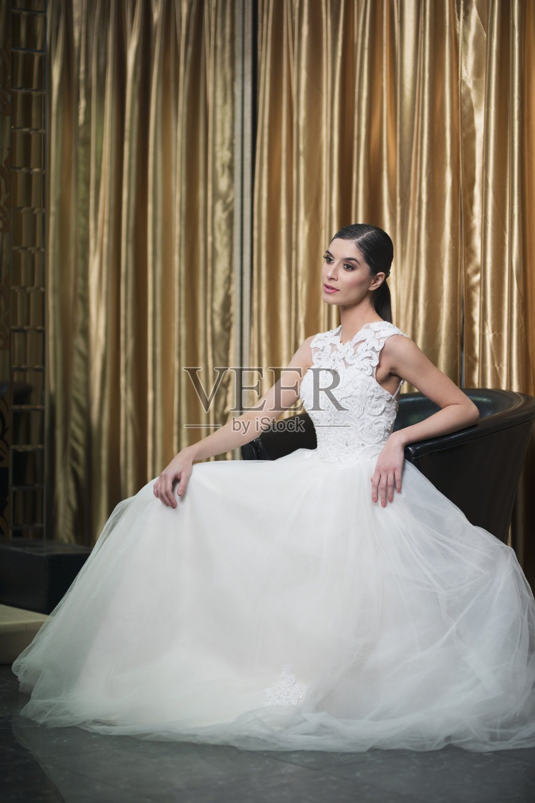 感到厌烦……照片摄影图片