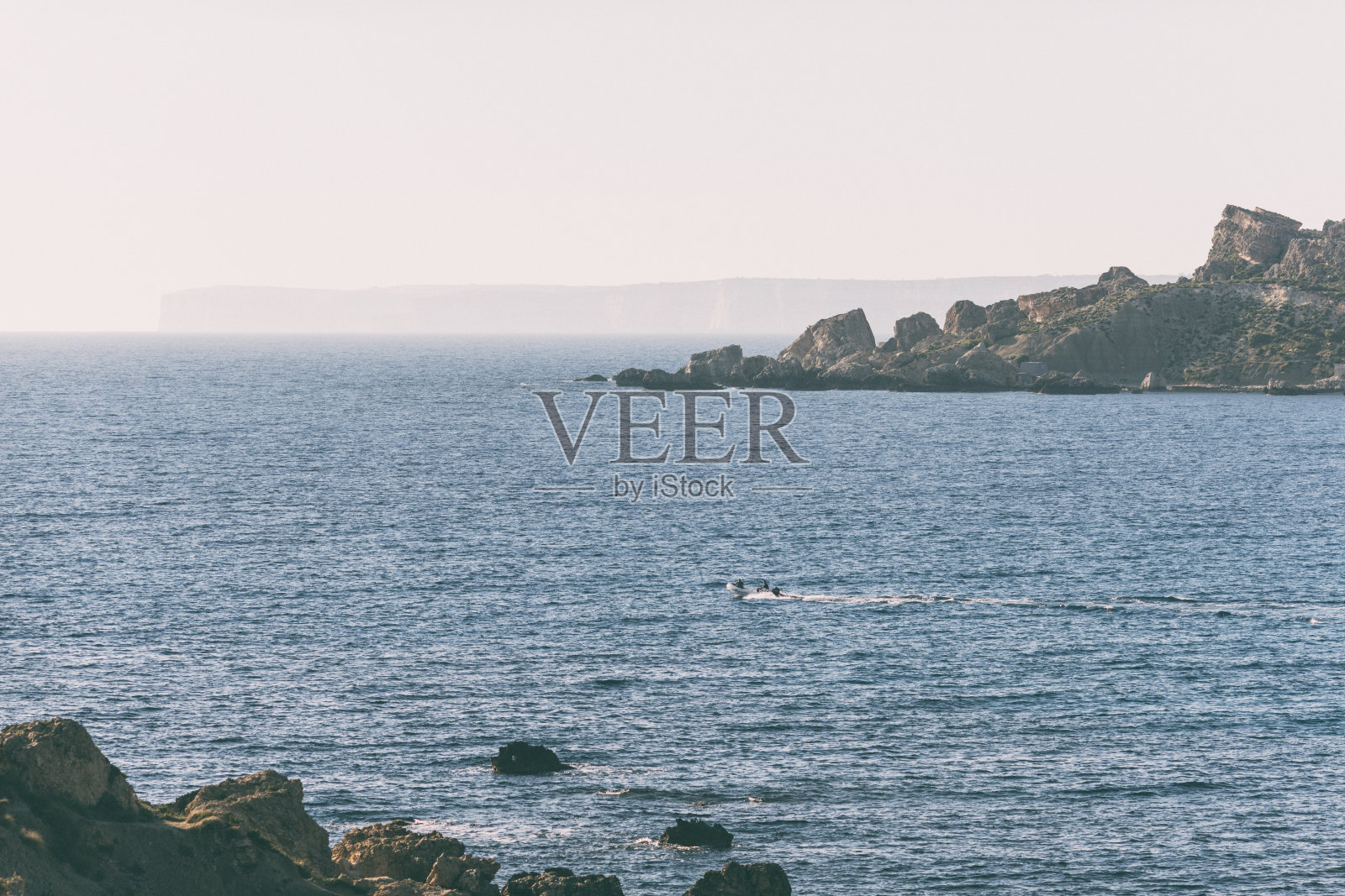 黄金海滩里维埃拉海滩Ghajn Tuffieha在马耳他照片摄影图片