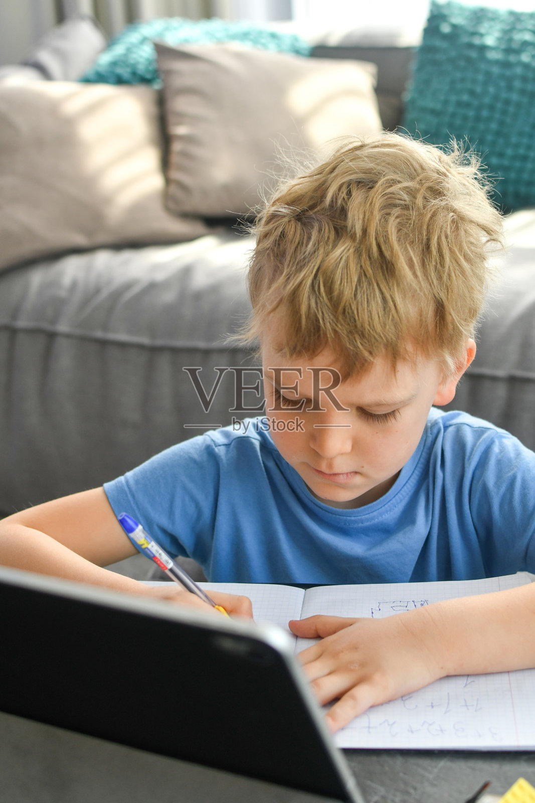 在线学习,在家教育照片摄影图片