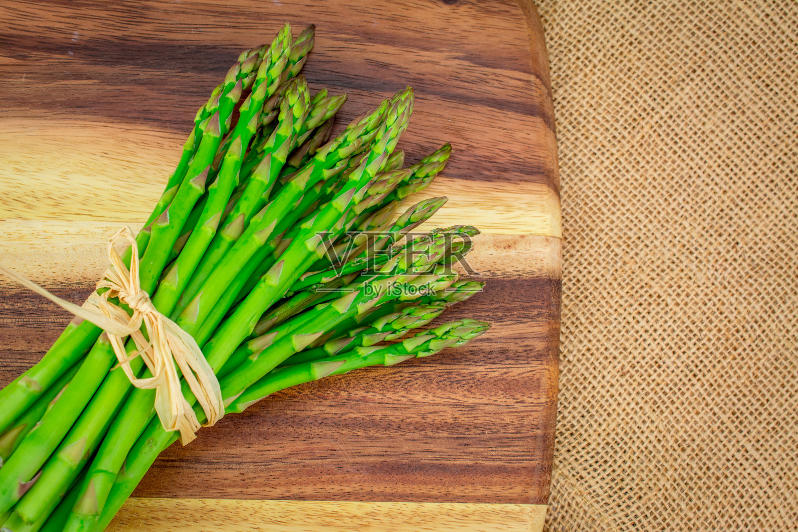 鲜绿芦笋照片摄影图片