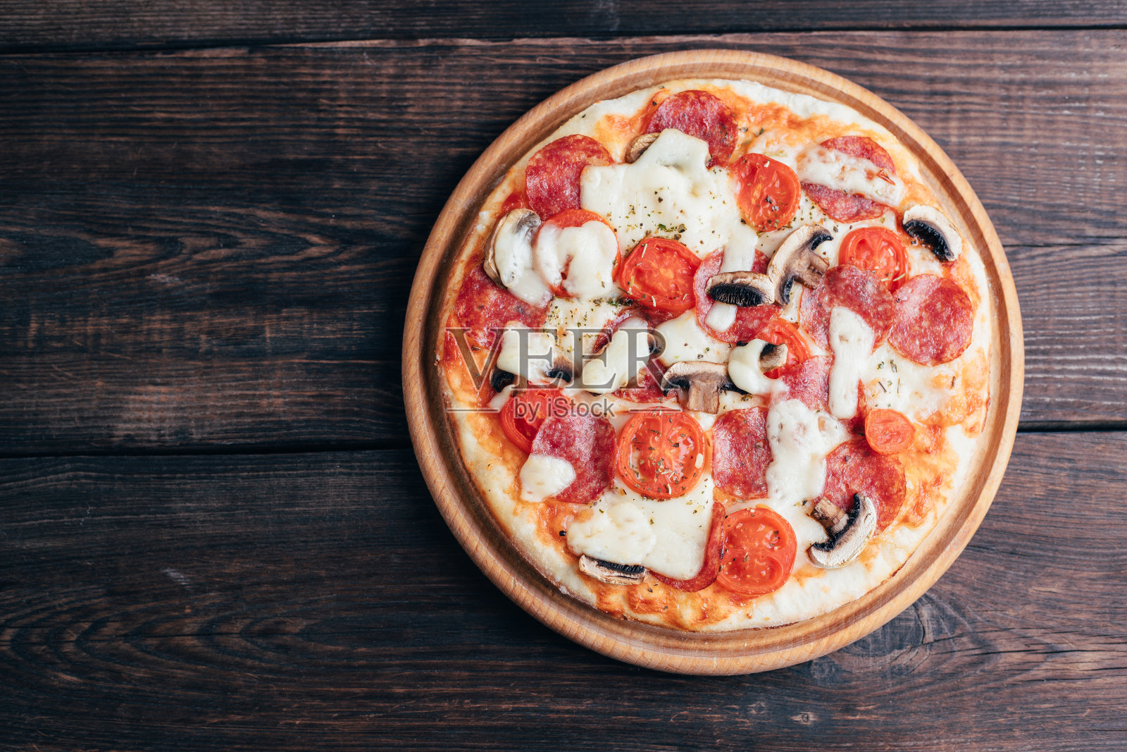 食物背景，意大利自制披萨外卖照片摄影图片