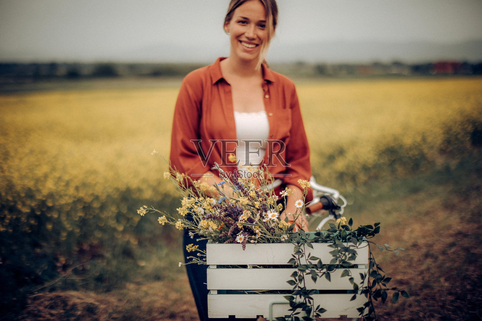 我爱我的孤独照片摄影图片