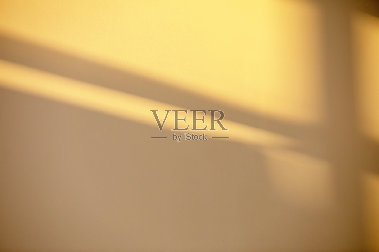 在装修期间的干墙背景与室内框架的阴影。抽象。照片摄影图片