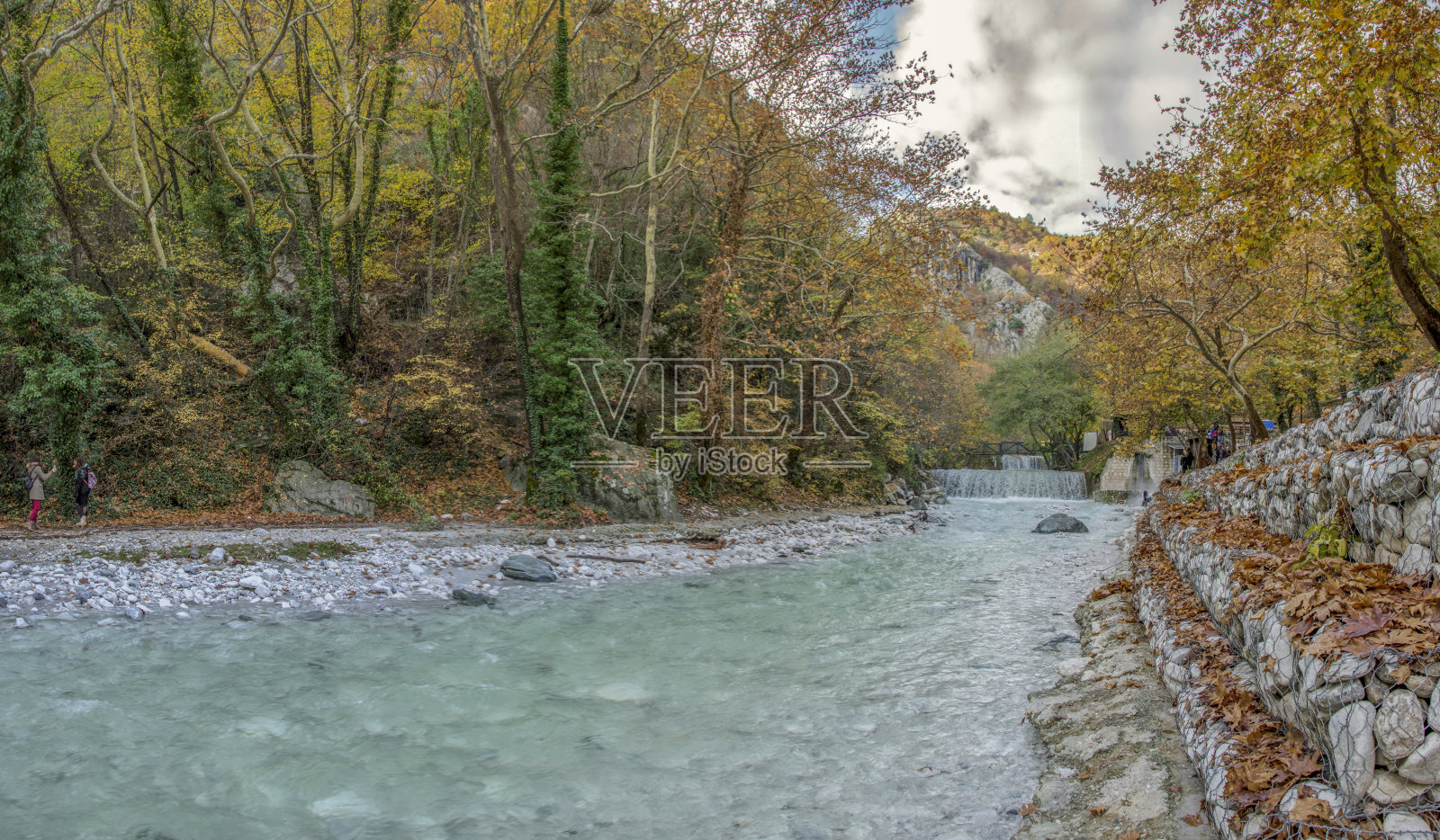 Loutra - Pozar, Greece -热泉照片摄影图片